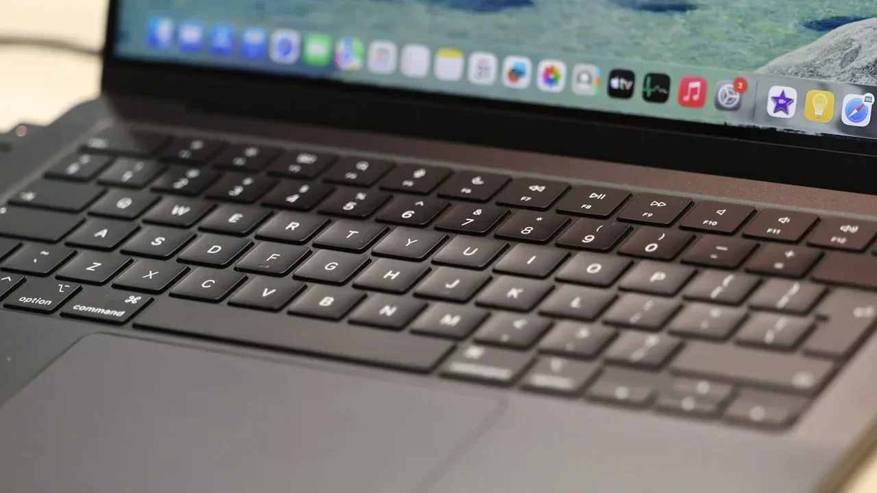 macOS 27's Hidden Siri AI Menu Points to a Smarter Writing Experience