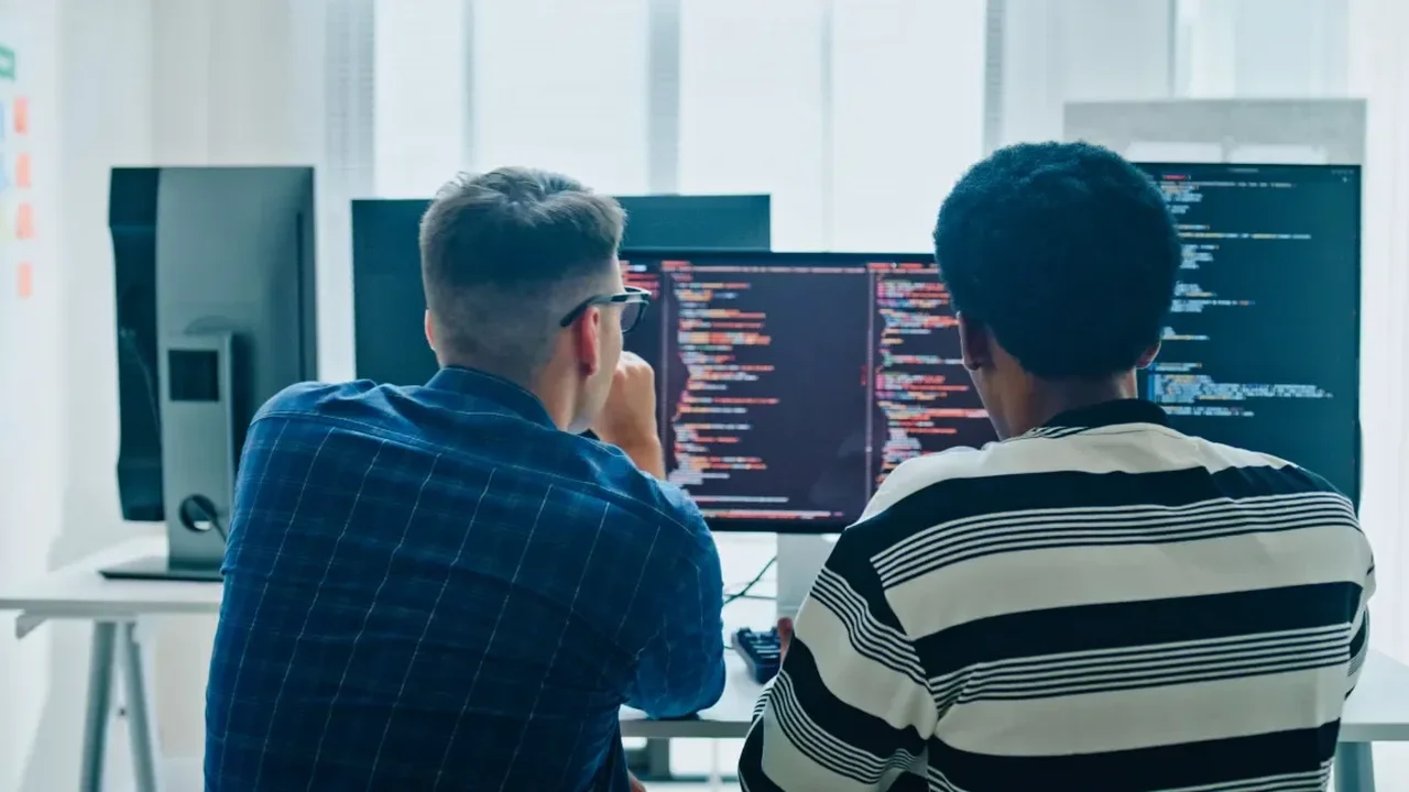 AI Industry's New Priority: Forward-Deployed Engineers