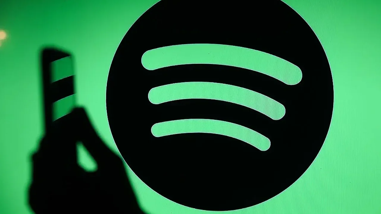 Spotify adds "User Notes" to turn songs into personal memory capsules