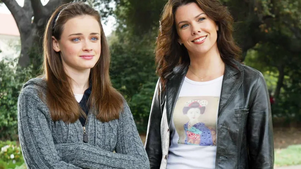 Gilmore Girls Fans: 6 Movies That Capture the Same Sharp, Cozy Energy