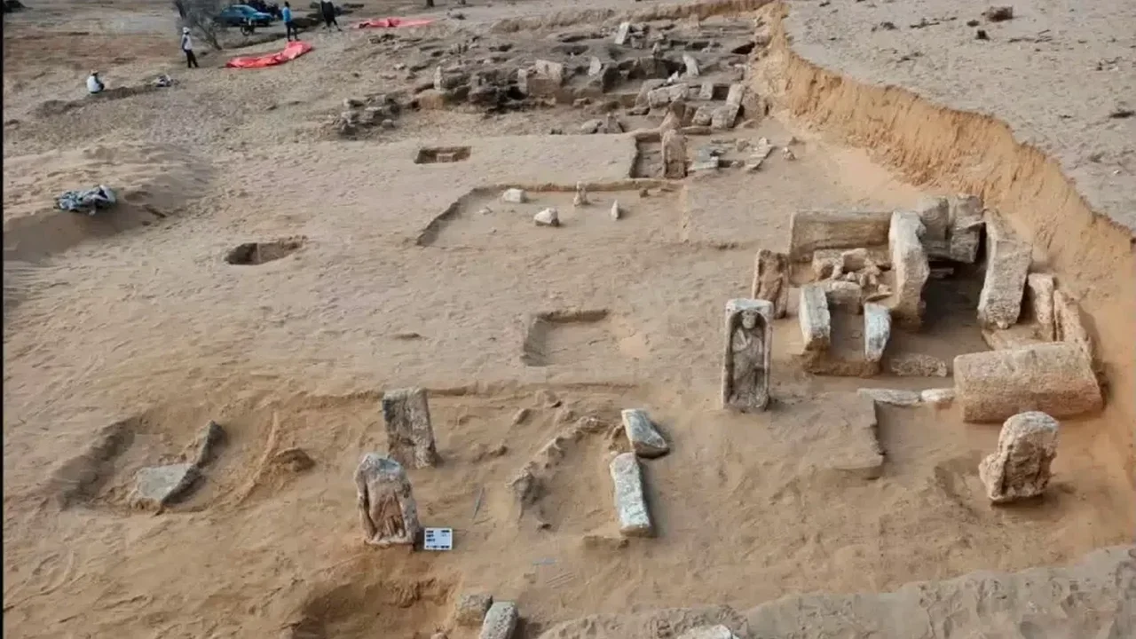 Ancient Egyptian Grave Markers Reveal a Rich Cultural Blend at Tell El-Deir