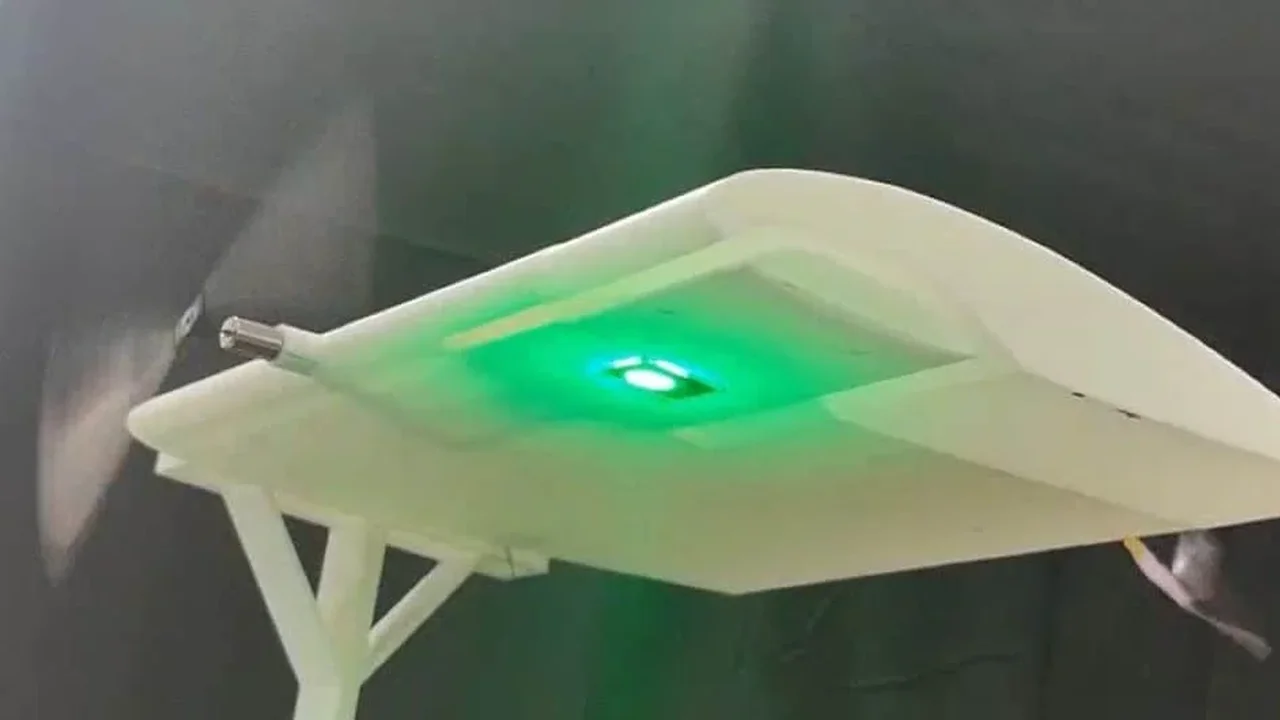 Scientists Develop Laser-Powered Drone Receiver for In-Flight Charging