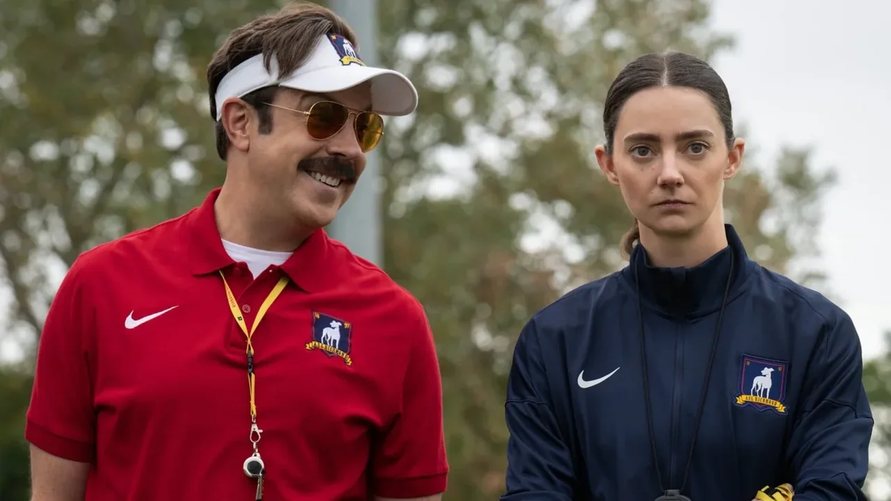 Ted Lasso Ruhunu Sevenler İçin İzlenebilecek 10 Dizi