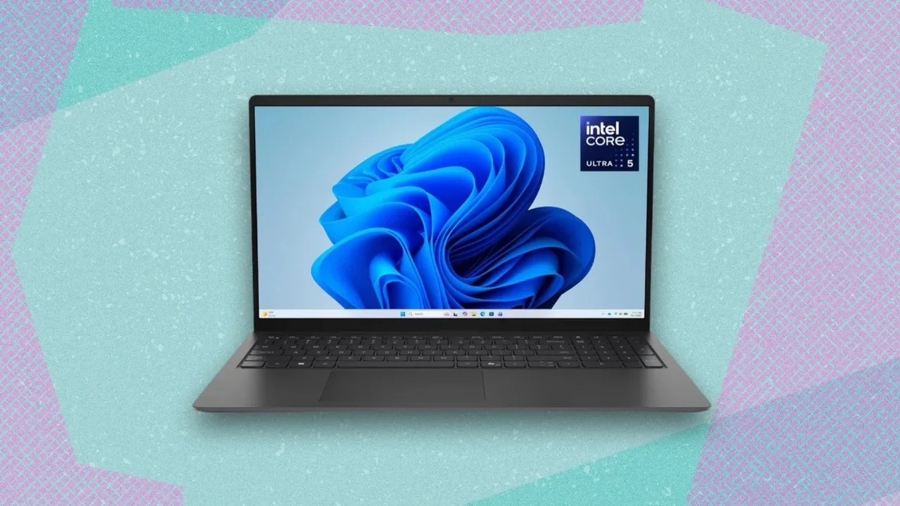 Dell'in 15.6 İnçlik Dizüstüsü 130 Dolar İndirimle Satışta