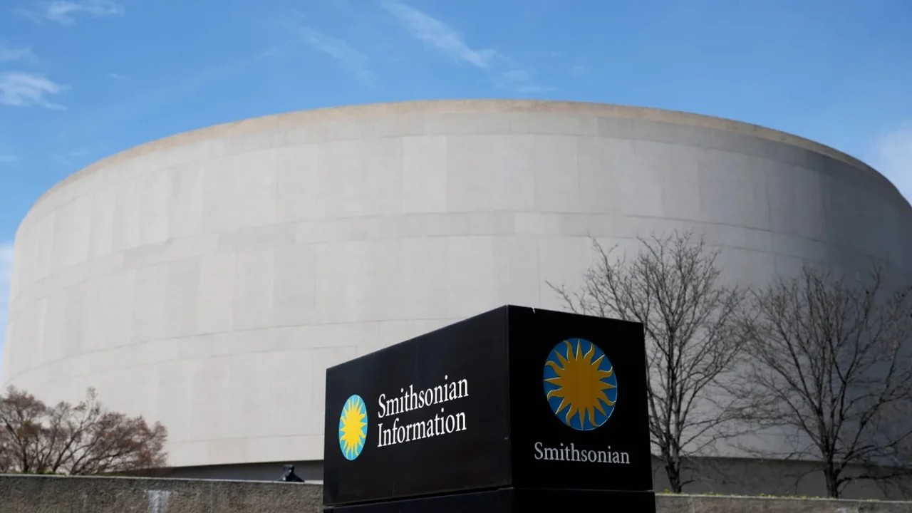 Smithsonian Museums Pause Visits After Cooling System Issue