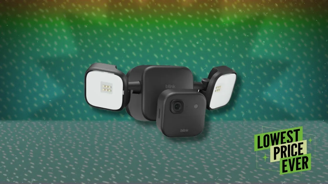 Blink Outdoor 2K+ Wireless Floodlight Camera Drops to Its Lowest Price