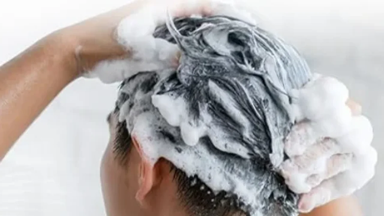 Men's Scalp Care Is Getting Smarter: A Guide to the Essential Routine