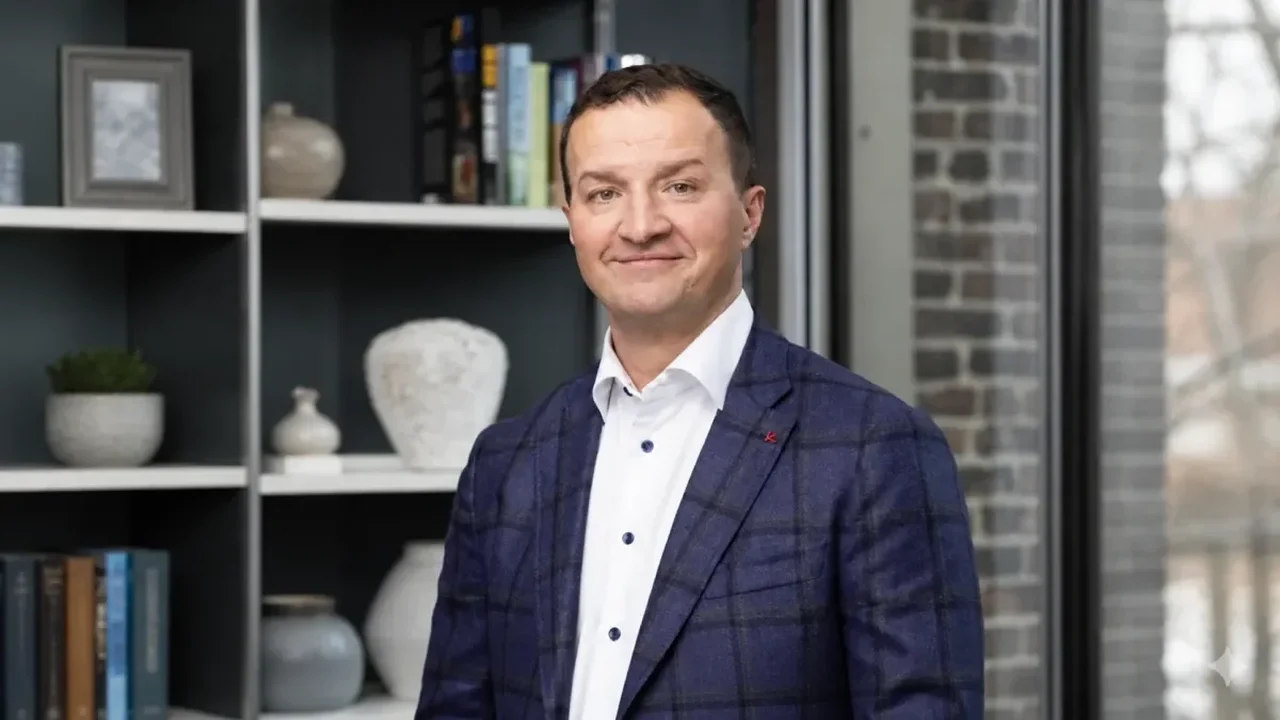 OpenAI Appoints Dali Rajic as New Revenue Chief Amid Leadership Changes