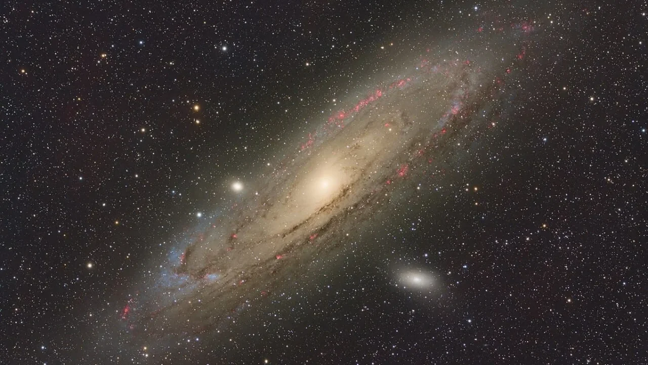 Andromeda's Star Birth Appears to Be Slowing, Hubble Study Finds