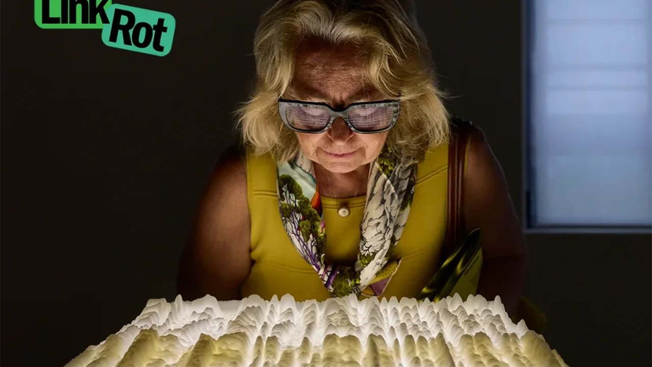 "Strange Rules" Reframes Art Through AI, Protocols and Participation