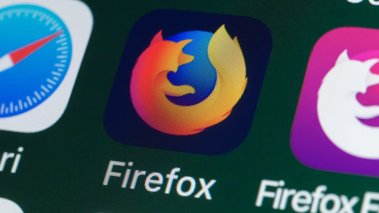 Firefox Expands Smart Window With New AI Browsing Tools