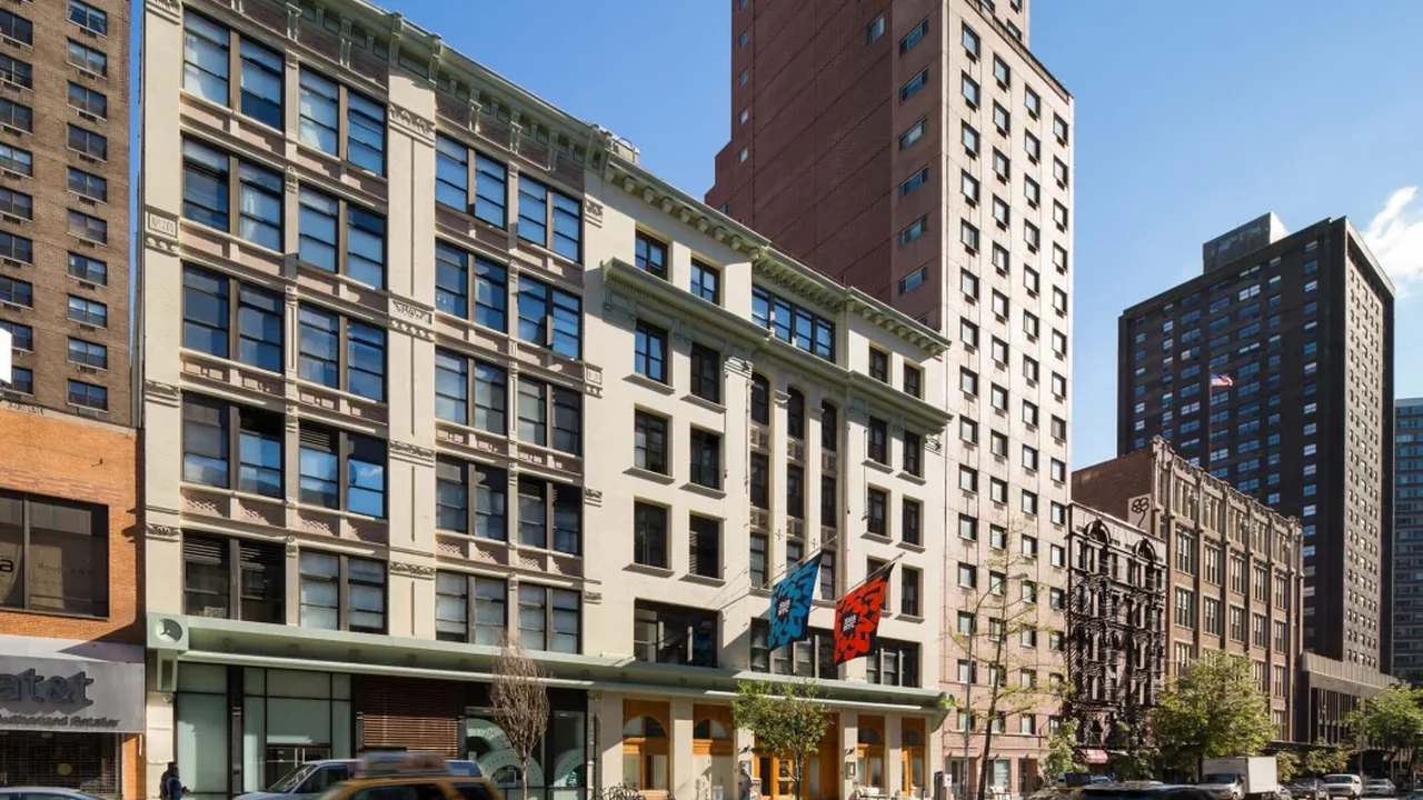 School of Visual Arts Revises Course Offerings Amid Major Budget Gap