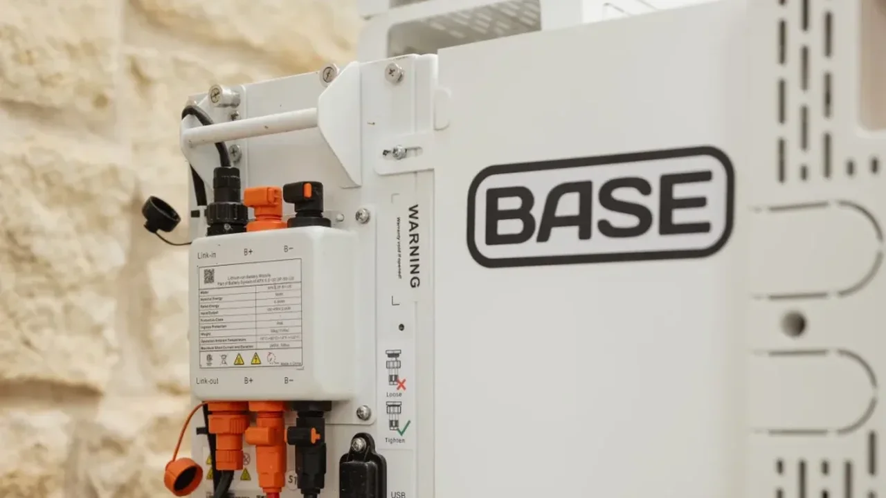 Home Battery Leasing Is Getting Cheaper as Virtual Power Plants Scale Up