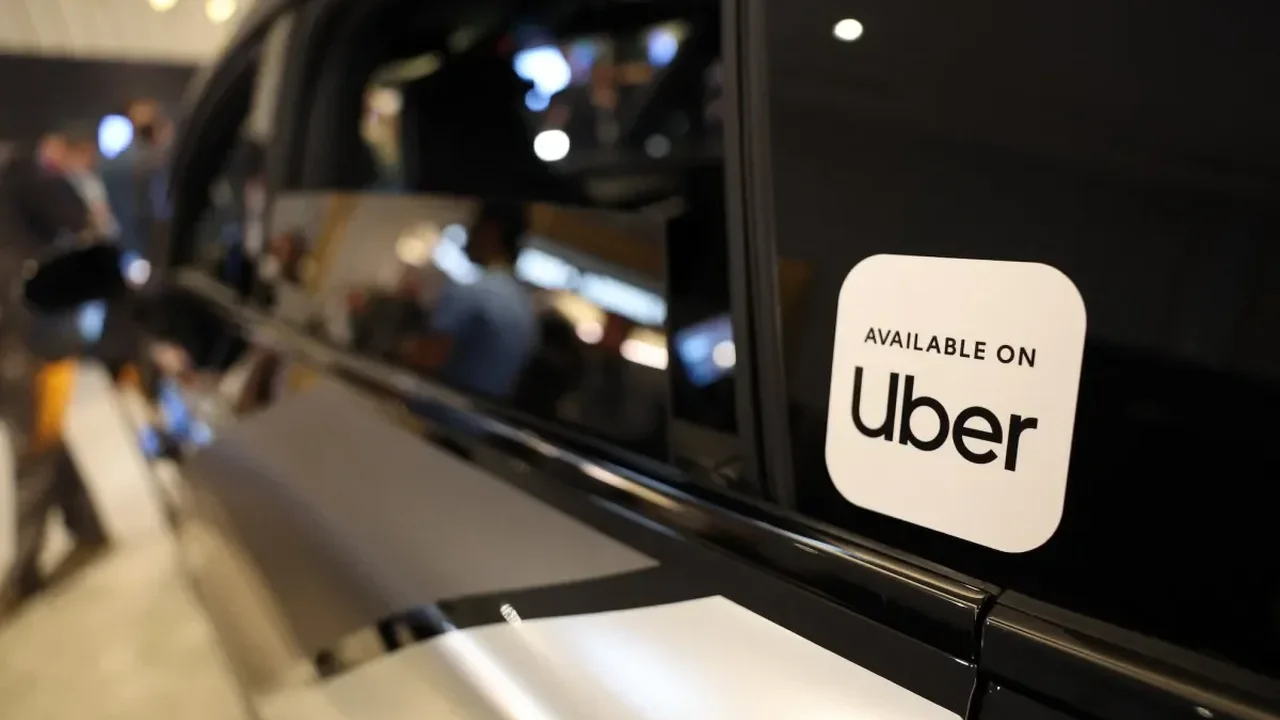Uber Adds Live Video Feature for Teen Rides