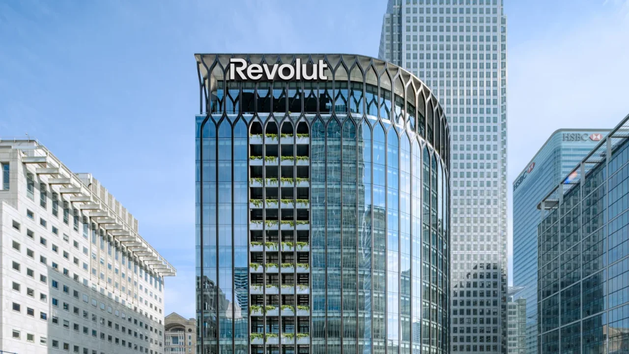 Revolut Says Fraudulent Government-Like Requests Exposed Customer Data