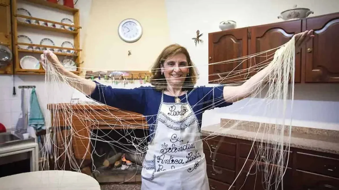 Sardinia's Su Filindeu: The Three-Ingredient Pasta Almost No One Can Master