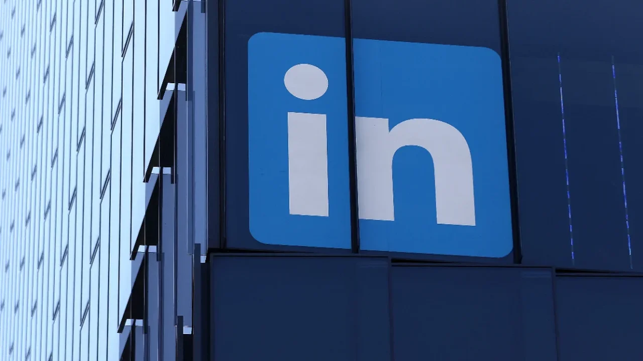 LinkedIn Expands Verification Tools for More Trusted Professional Profiles