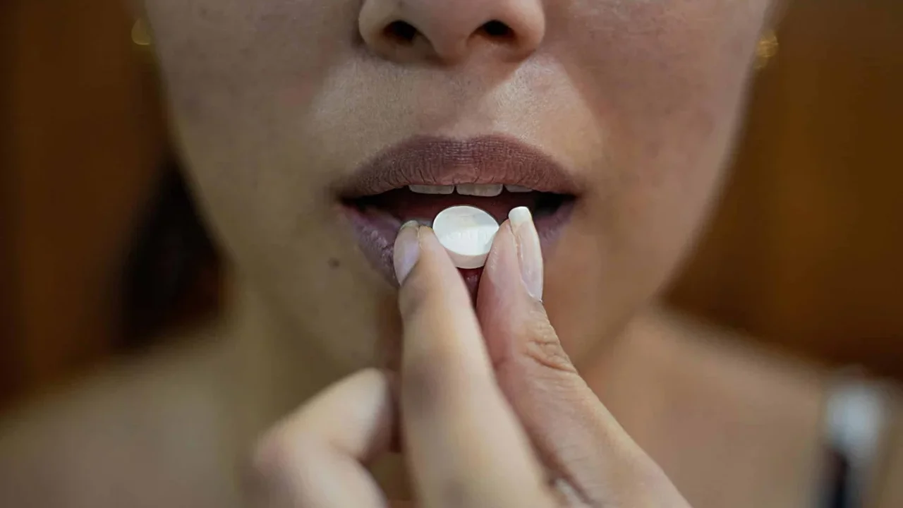MIT's Dissolvable Paper Battery Could Power Next-Generation Smart Pills