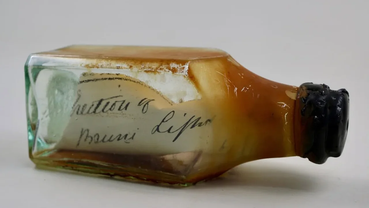 122-Year-Old Lighthouse Letter Unearthed in Tasmania
