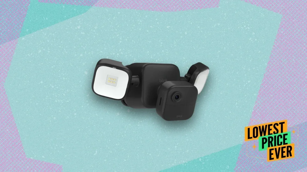 Blink Outdoor 4 Floodlight Camera Drops to $39.99
