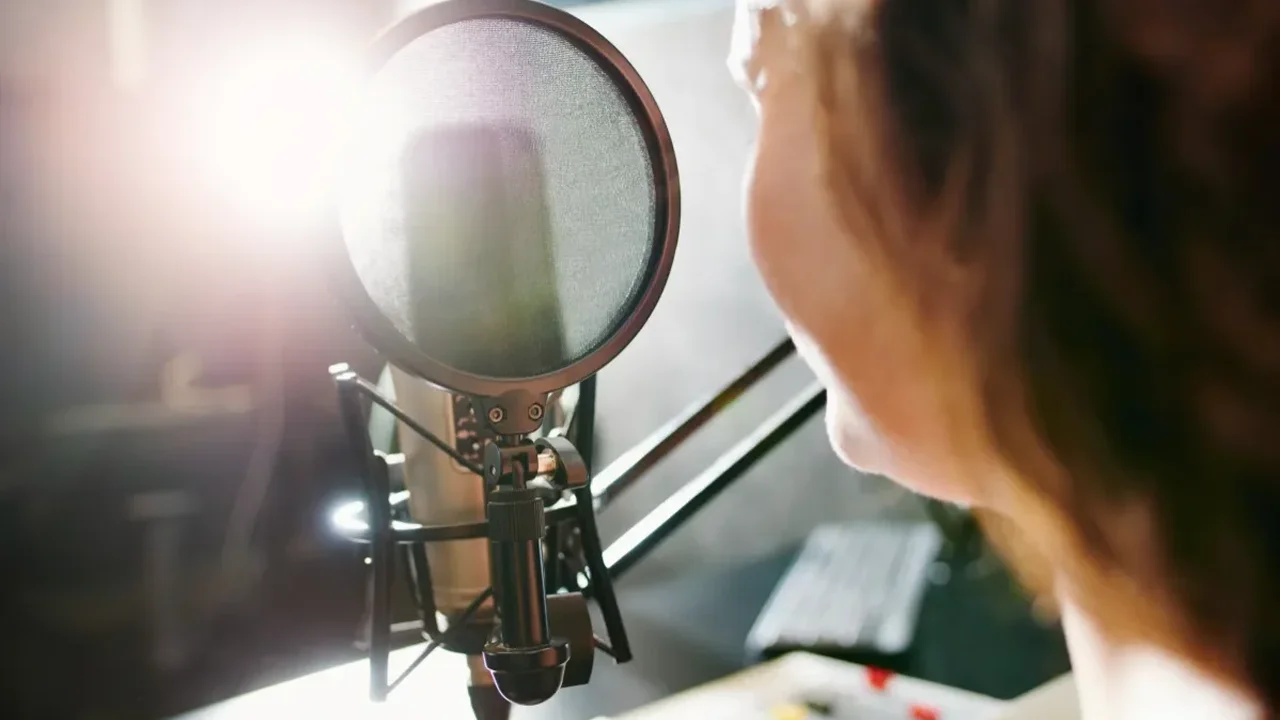 Fireflies Expands Desktop Tools With AI-Powered Dictation