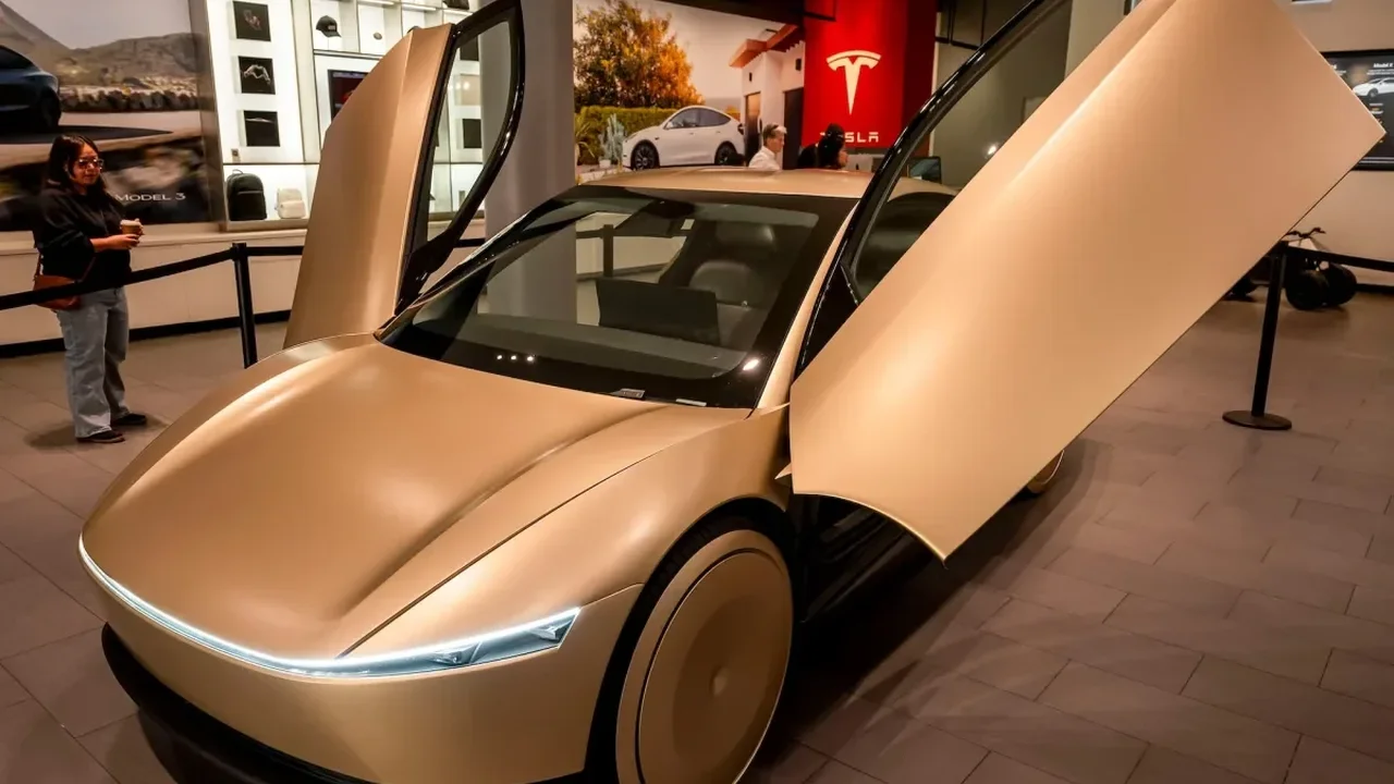 Tesla Expands Financing Capacity for Cybercab, Optimus and Semi Growth