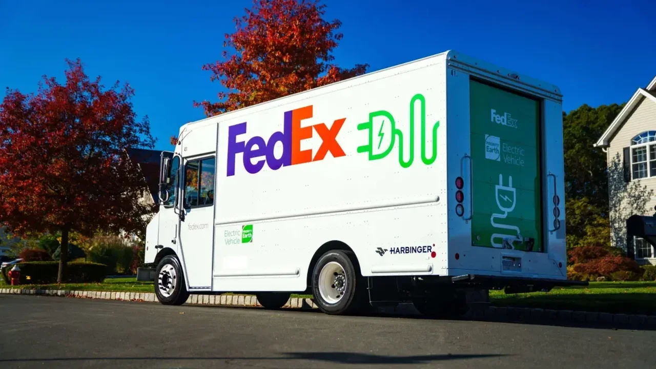 FedEx Expands Electric Delivery Fleet with 2,000 Harbinger Trucks