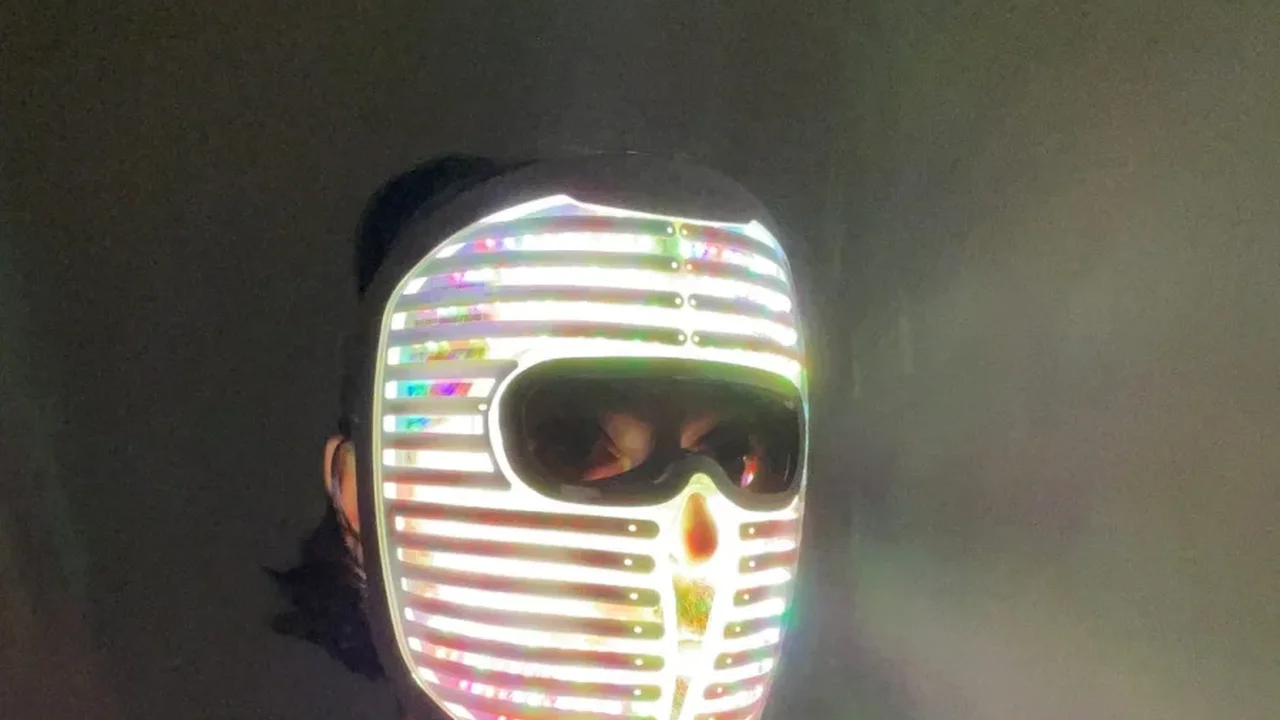 iRestore Face Mask Pro: A Versatile LED Skincare Device Put to the Test