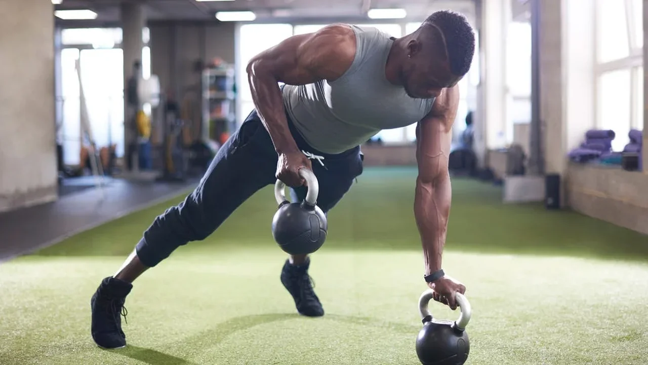 10 Kettlebell Workouts for Efficient Full-Body Strength