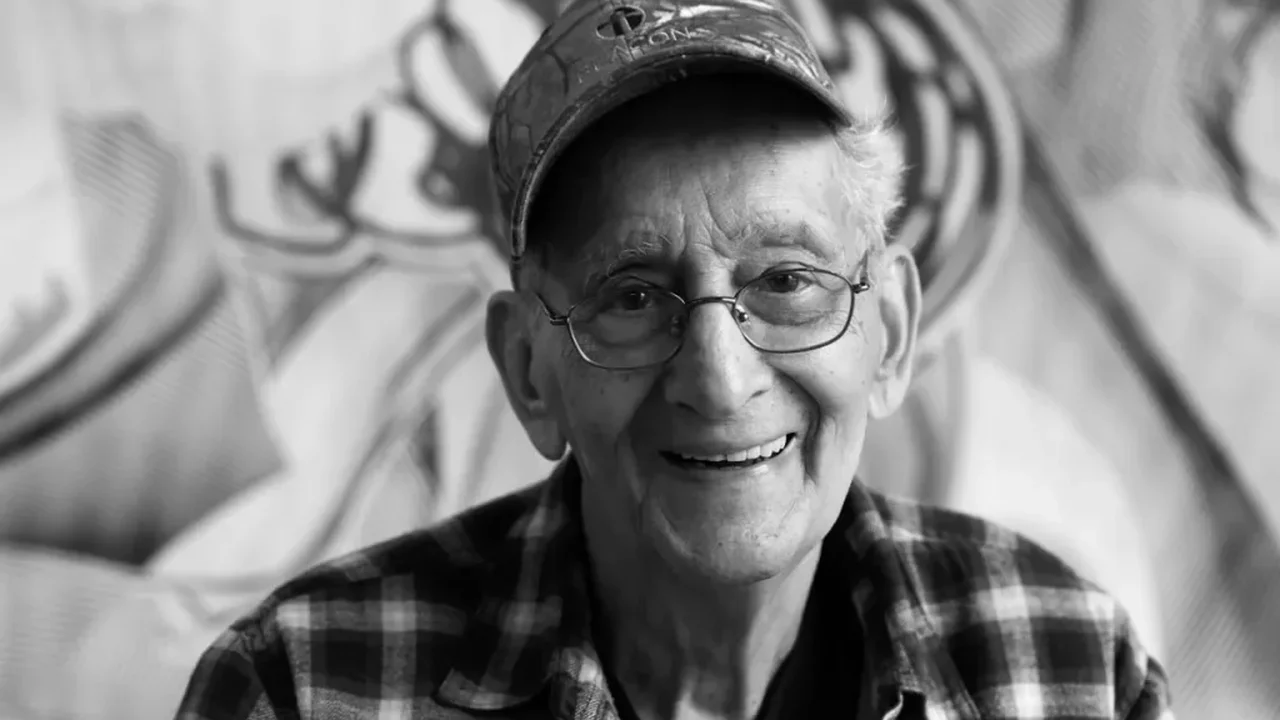 Frank Stella's Experimental Legacy Returns to New York in Two-Gallery Exhibition