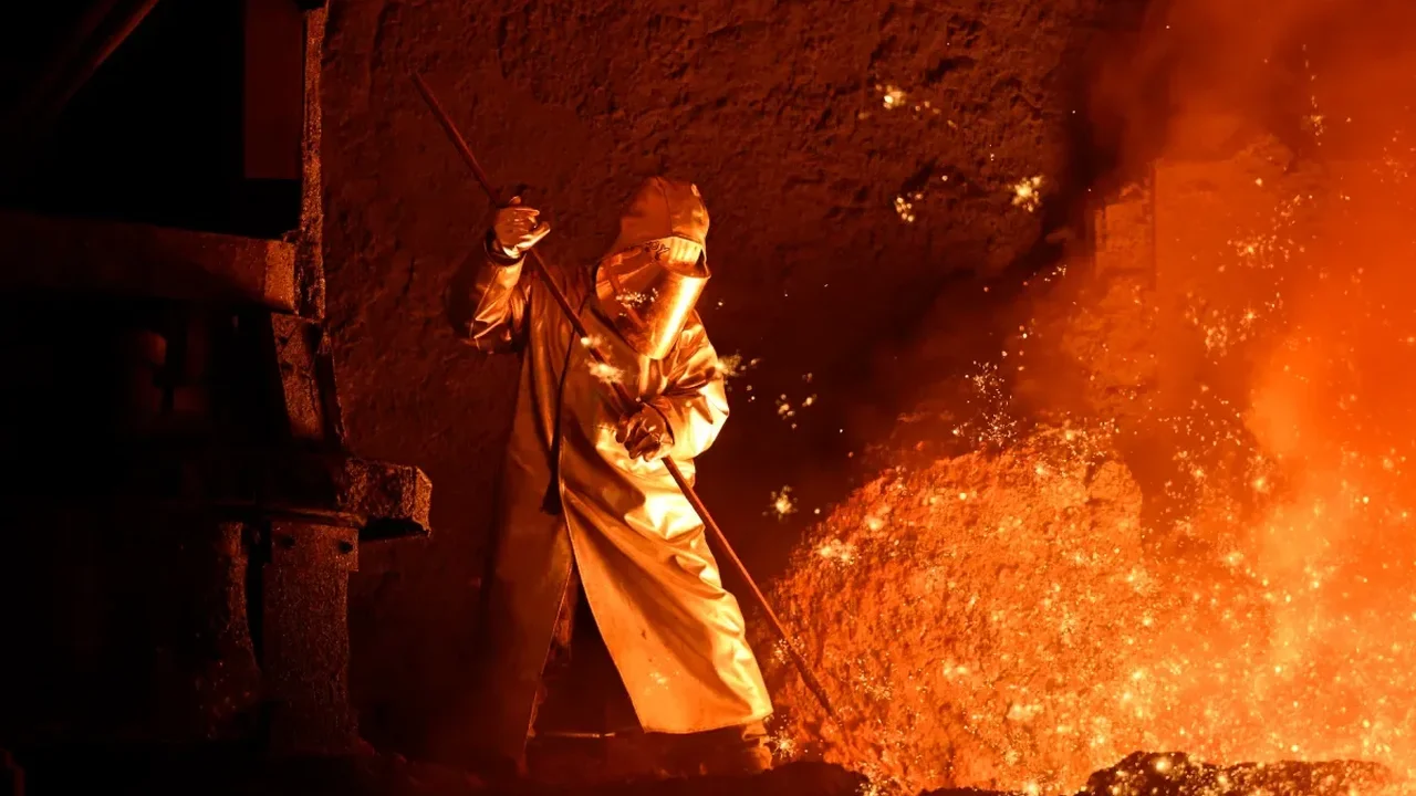 Helix Carbon, Yüksek Fırın Emisyonlarını Geri Dönüştürerek Demiri Ucuzlatmayı Hedefliyor