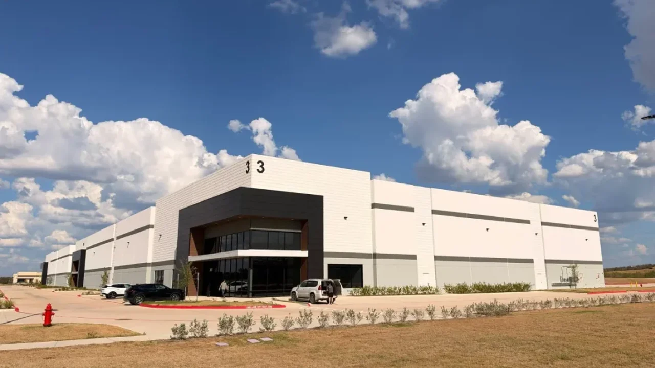 Ambrosia Energy Plans 10 GWh Battery Factory in Texas