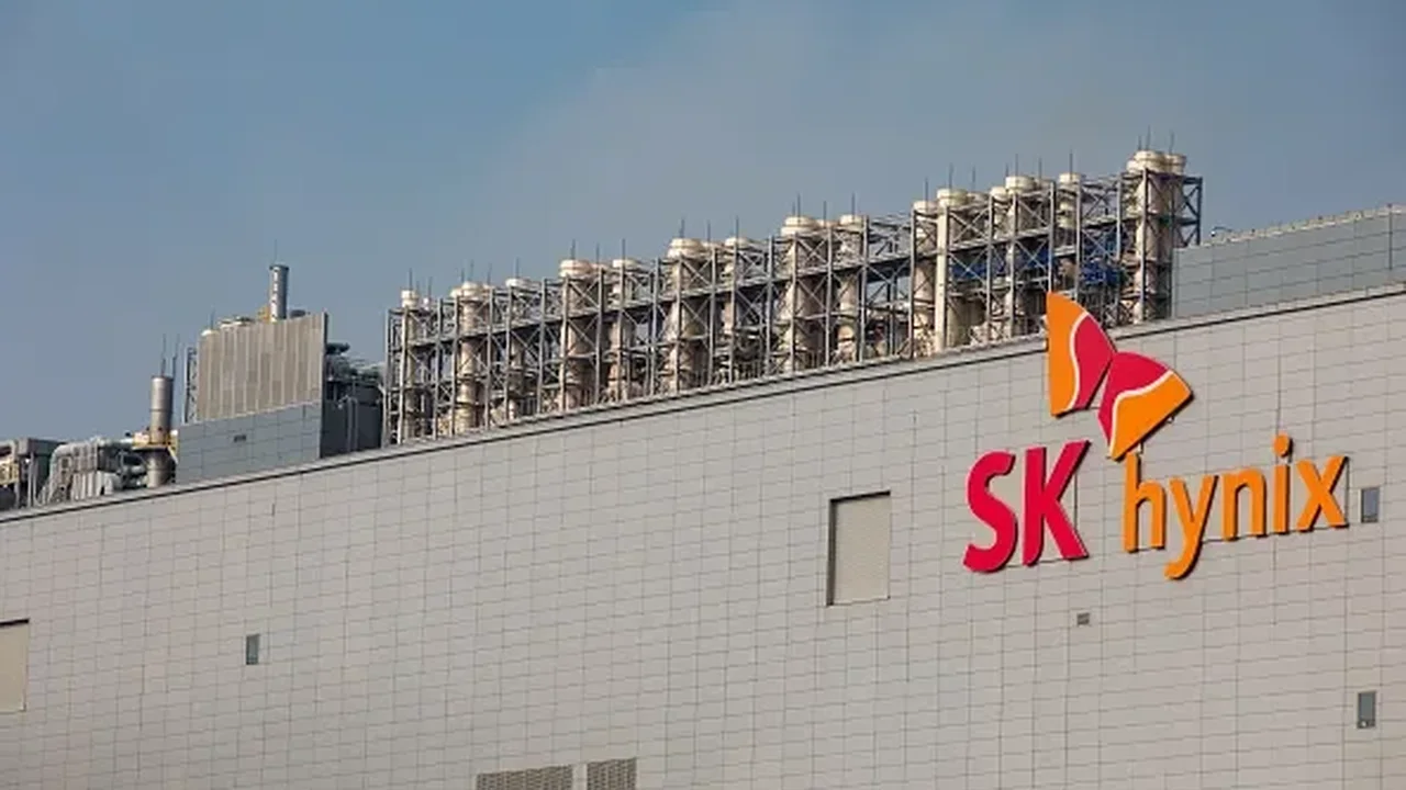 SK Hynix Seeks U.S. Equipment Approval for China Facility Amid U.S. Factory Plans