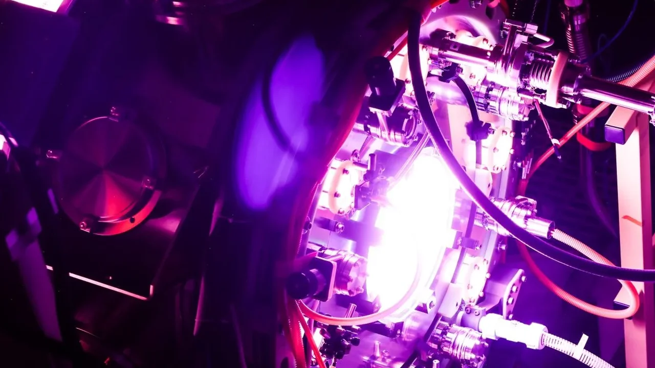 Helion, Füzyon Santrallerinin Elektrik Verimini Artıracak Yarı İletkenlere Yatırım Yapıyor