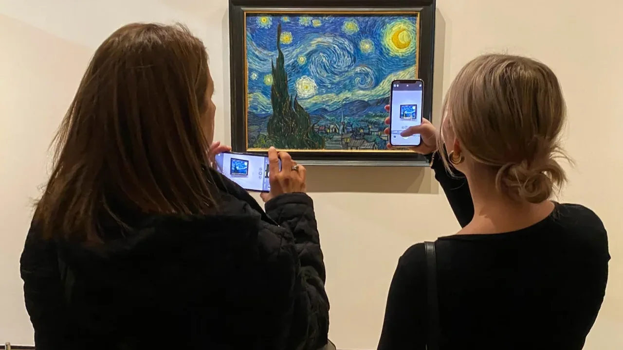 New Study Reopens the Dating of Van Gogh's "The Starry Night"