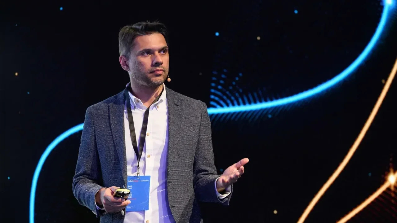 Former Meta AI Director Launches Ndoc, an AI-Native Work Platform
