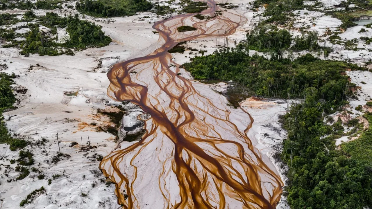 Tom Hegen's The Mineral Age Explores the Hidden Material Side of Clean Energy