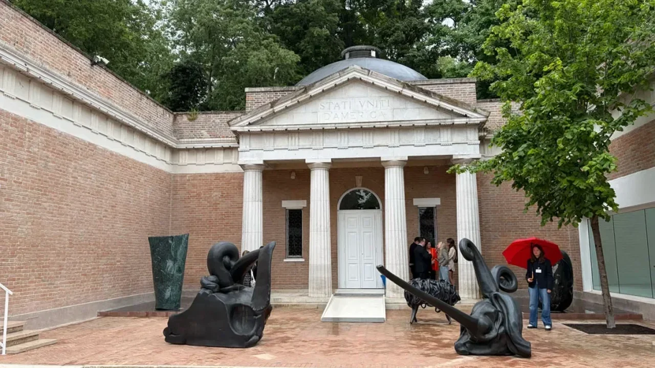 Venice Biennale Pavilion Faces a $1 Million Funding Gap for Sculpture Return