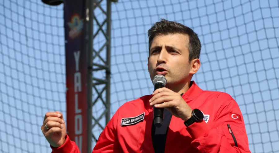 Selçuk Bayraktar 30 Ağustos'a İşaret Etti: Büyük Bir Sürprizimiz Olacak